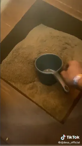 toilet pasir Tiktok toilet pasir Tiktok