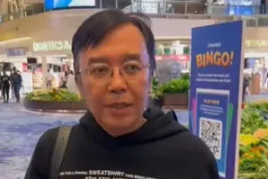 Jelang manggung, Ari Lasso malah ditinggal pesawat di Singapura
