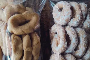 Menikmati Banjar & Ukel, camilan tradisional peninggalan Mataram Kuno