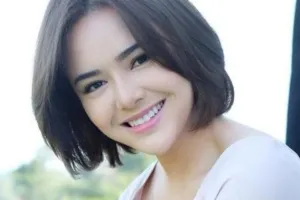 9 Pesona Amanda Manopo di Silet Awards 2022, model gaunnya disorot