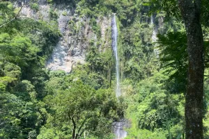 Menjelajah pesona tersembunyi air terjun Kalipancur di pelosok Semarang