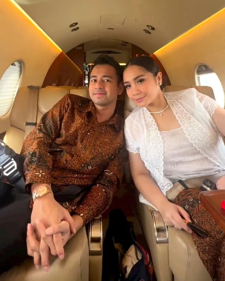 Kaesang Erina resepsi nikah dihadiri pesohor © berbagai sumber Kaesang Erina resepsi nikah dihadiri pesohor © berbagai sumber