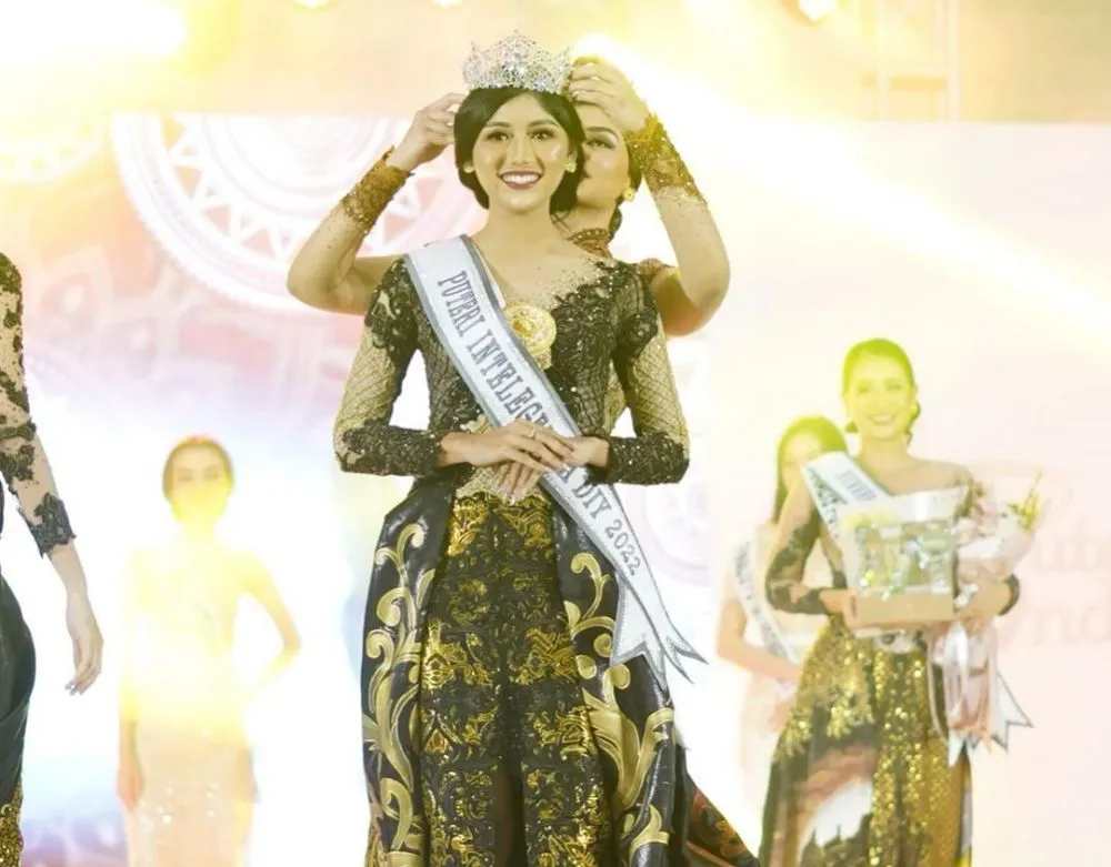 Erina Gudono finalis Puteri Indonesia © berbagai sumber Erina Gudono finalis Puteri Indonesia © berbagai sumber
