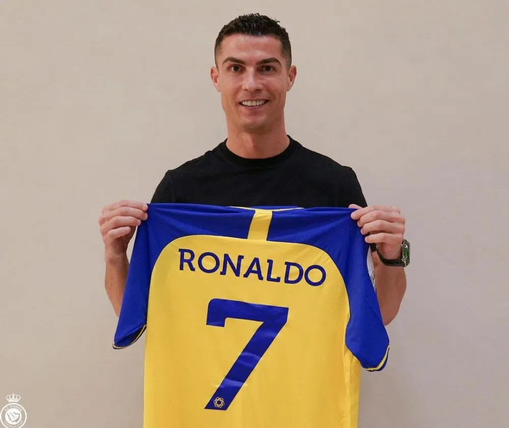 Ronaldo resmi diboyong ke klub Arab Saudi Twitter Ronaldo resmi diboyong ke klub Arab Saudi Twitter