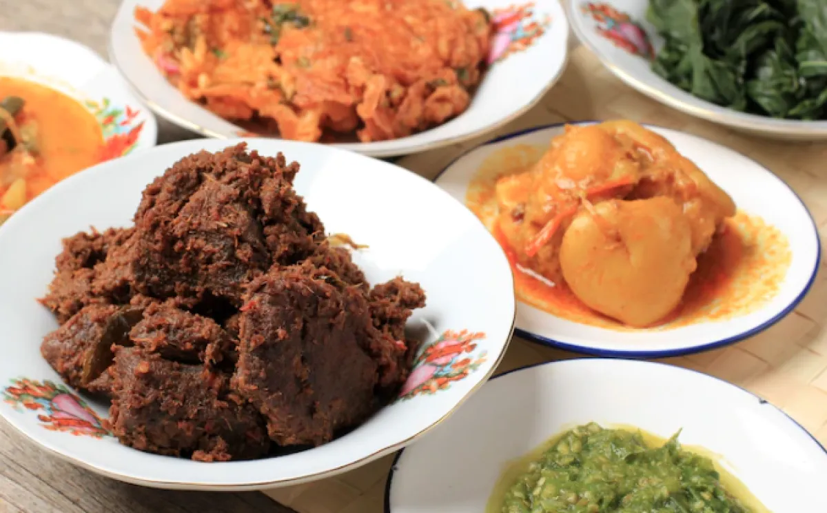 Heboh unggahan nota makan nasi padang habis jutaan rupiah, padahal lauknya perkedel