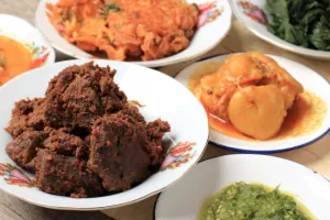 Heboh unggahan nota makan nasi padang habis jutaan rupiah, padahal lauknya perkedel