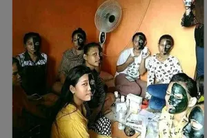 11 Momen kocak cewek kalau kumpul bareng temen, hebring banget