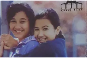 Penyanyi sahabat Nike Ardilla di album ini kini berhijab, intip 11 potret terbarunya