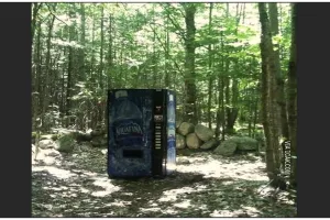 Nggak habis pikir, 11 penampakan benda nggak sesuai tempatnya di ruang publik ini bikin geleng kepala