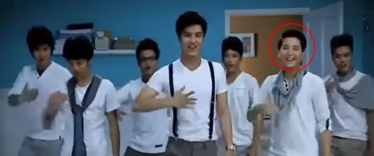 Model iklan pasta gigi ini dulunya personel boyband kini jadi desainer, intip 11 potret terbarunya