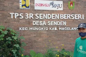 Demi wujudkan desa bersih, Suparmaji rela jadi petugas kebersihan meski tidak digaji