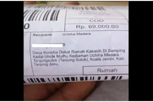 Nggak ngerti lagi deh, 15 potret kocak nama penerima paket ini bikin kurir pusing kepala