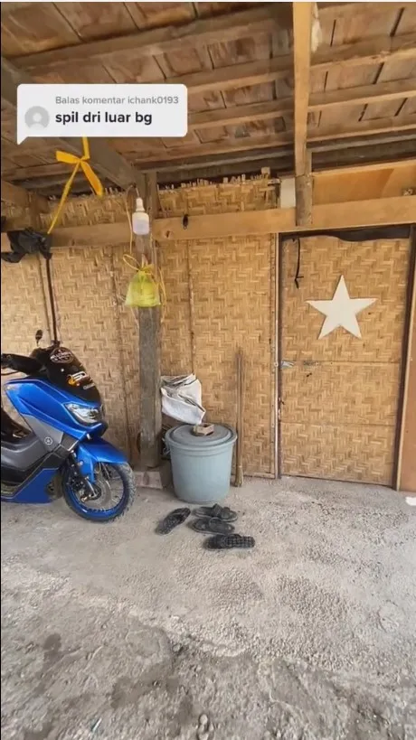  gubuk anyaman bambu interiornya estetik © TikTok/@ramlank_