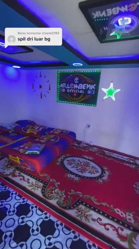  gubuk anyaman bambu interiornya estetik © TikTok/@ramlank_