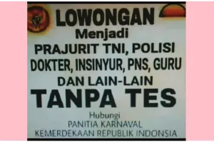 Semarak menyambut HUT RI, 11 potret kocak spanduk kemerdekaan ini tulisannya bikin nyengir