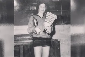 Atlet tenis meja dengan paras cantik bak model ini ibu penyanyi top Tanah Air, ini 9 transformasinya