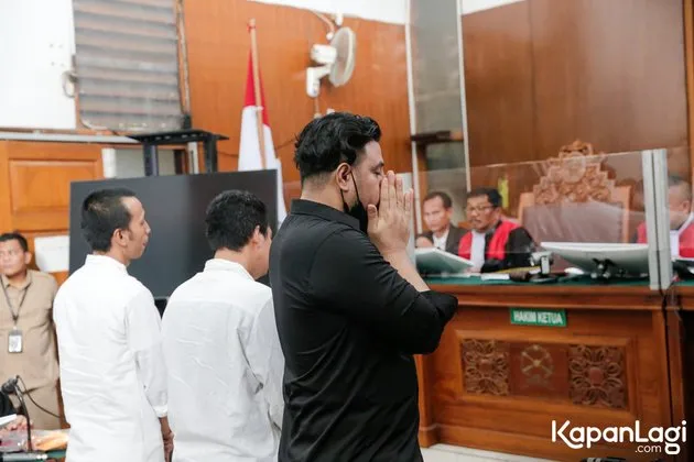 ammar zoni divonis 7 bulan © kapanlagi.com