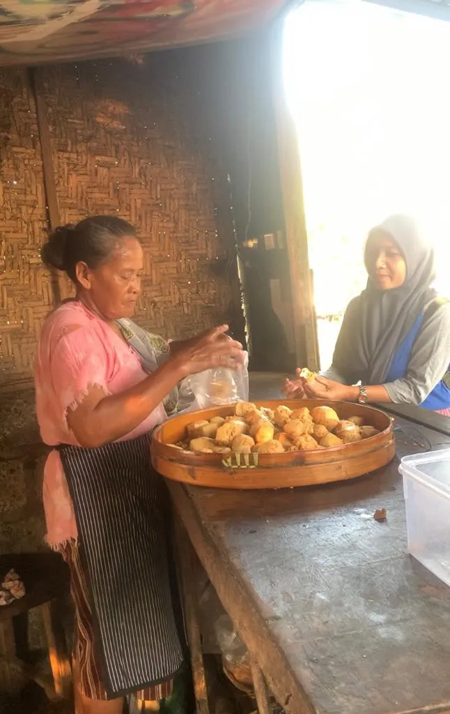 dibalik ramainya kuliner tahu mbah tini © brilio.net