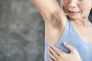 Tak perlu beli deodoran lagi, ini trik hempas bau dan noda hitam pada ketiak pakai 1 jenis buah