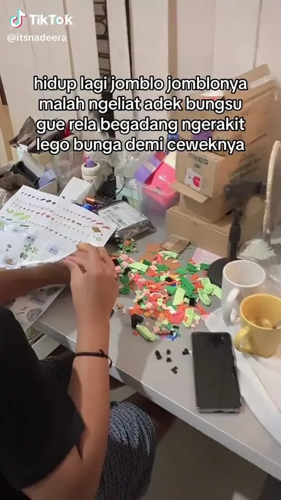 lego bunga buat cewek © TikTok