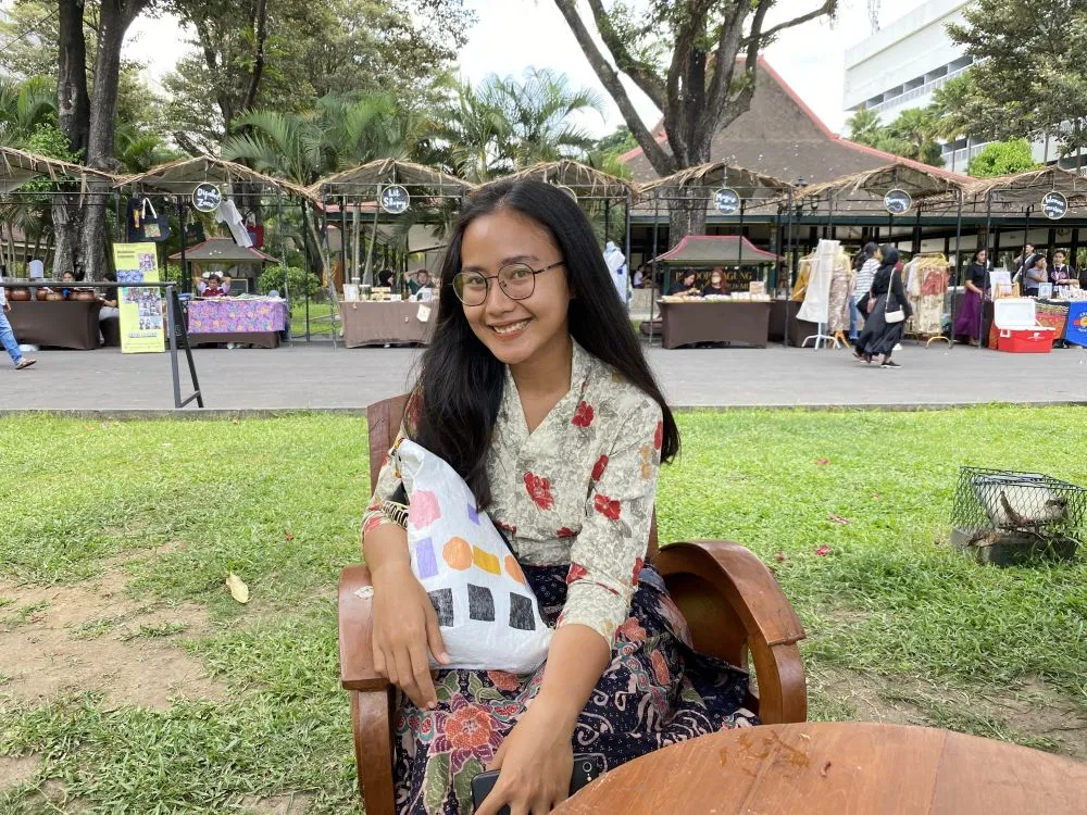 Liputan Pasar Wiguna © 2024 brilio.net Liputan Pasar Wiguna © 2024 brilio.net