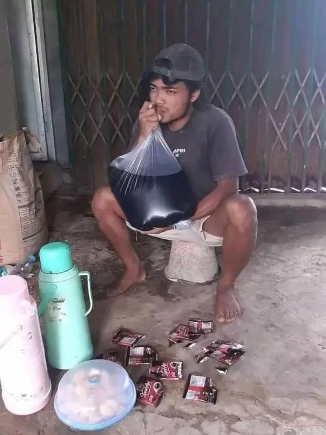 minum nyeleneh tak tertolong berbagai sumber minum nyeleneh tak tertolong berbagai sumber