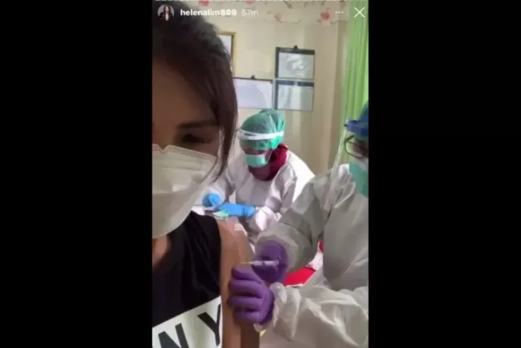Kontroversi Helena Lim © Instagram
