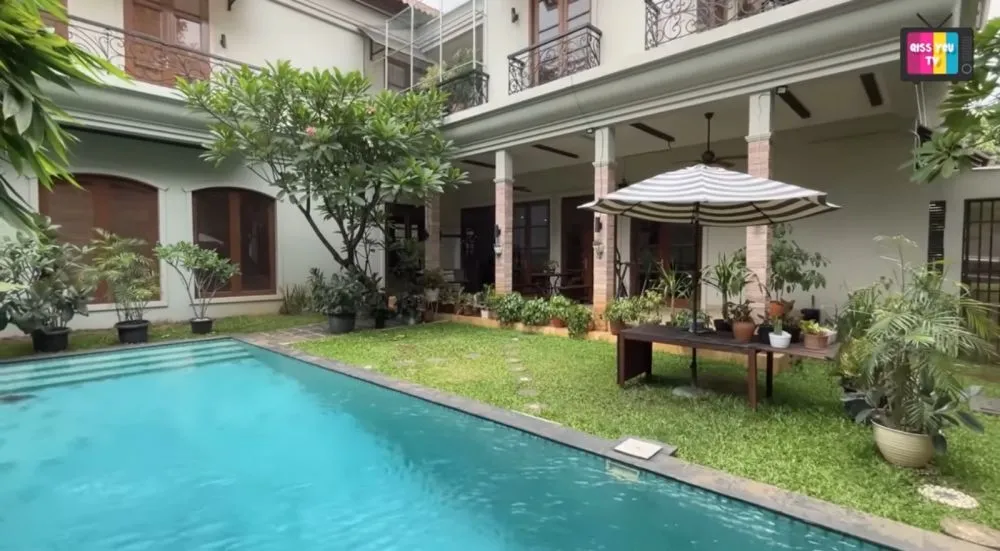 taman di rumah Rina Nose © 2024 brilio.net