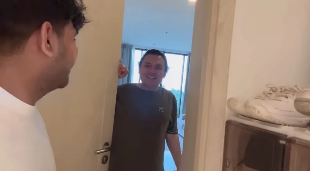 Apartemen baru Keanu Youtube Apartemen baru Keanu Youtube