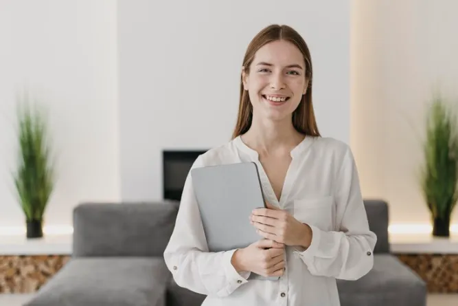 Teacher quotes penuh makna mendalam © Freepik Teacher quotes penuh makna mendalam © Freepik