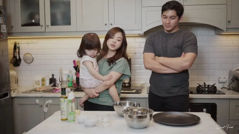 dapur samuel zylgwyn dan franda © 2024 YouTube