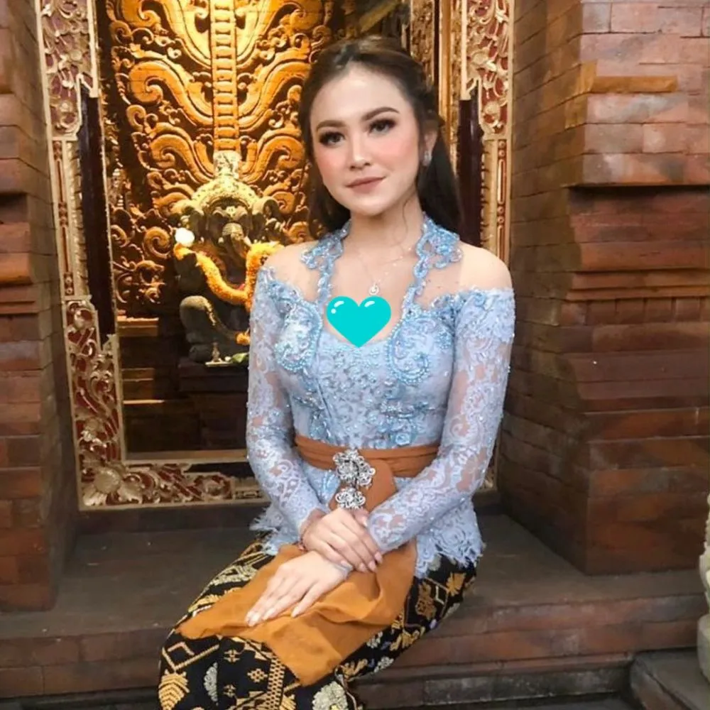 pesona mahalini raharja pakai kebaya © berbagai sumber pesona mahalini raharja pakai kebaya © berbagai sumber