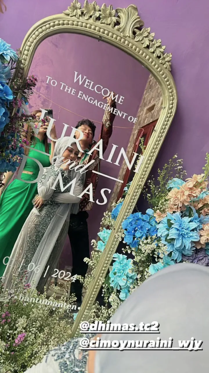 cimoy montok lamaran © 2024 Instagram cimoy montok lamaran © 2024 Instagram