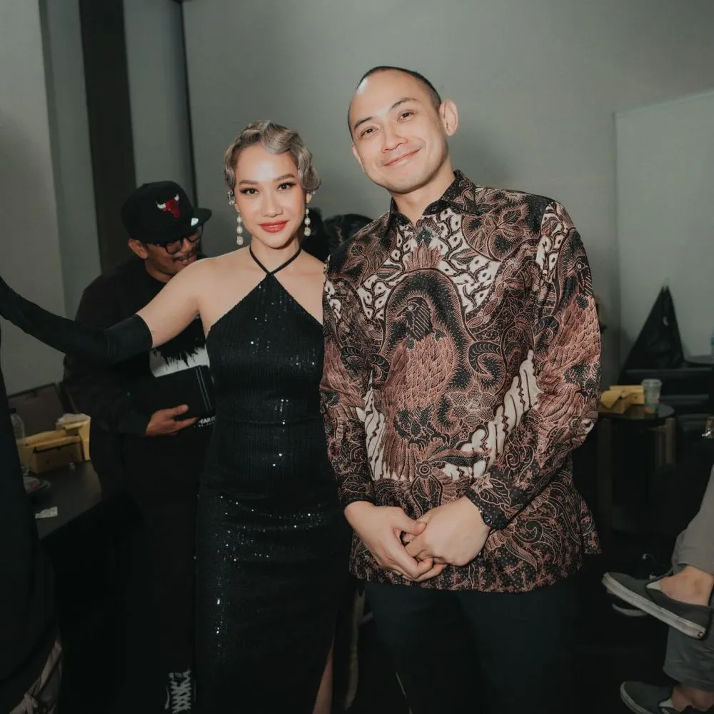 tiko arywardhana dilaporkan © berbagai sumber tiko arywardhana dilaporkan © berbagai sumber