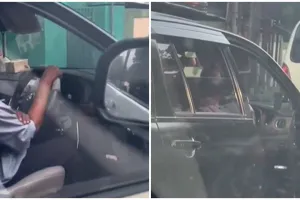 Sopir ini tampak santai nyetir mobil tanpa pintu di jalan raya, penyebabnya bikin miris