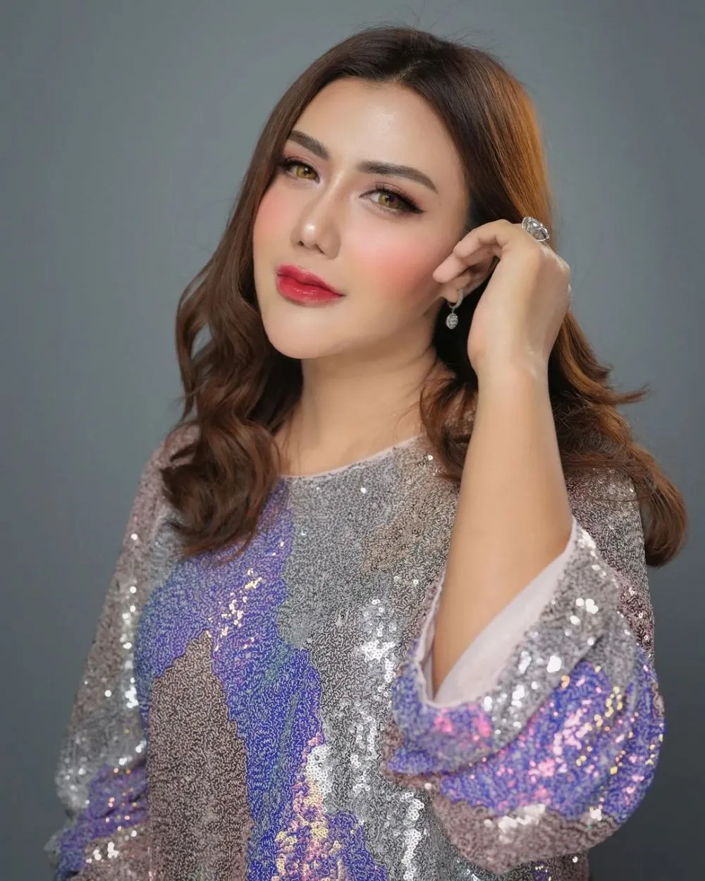 sumber kekayaan rey utami © 2024 Instagram