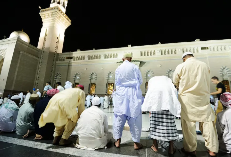 Amalan sunnah sebelum sholat Idul Adha freepik.com Amalan sunnah sebelum sholat Idul Adha freepik.com