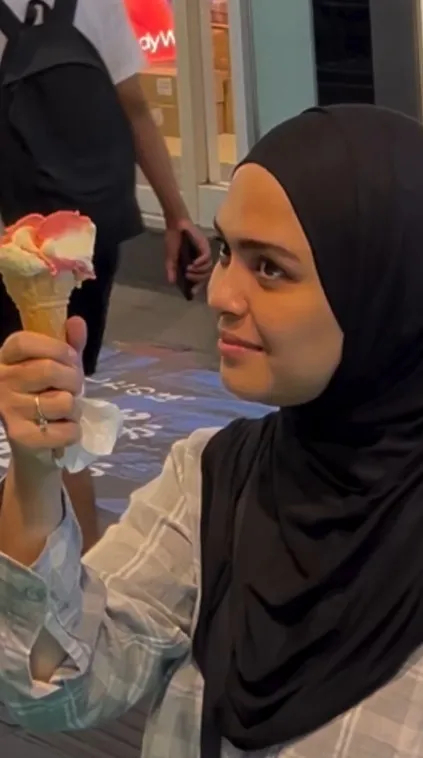 Vebby Palwinta liburan ke Malaysia © Instagram Vebby Palwinta liburan ke Malaysia © Instagram