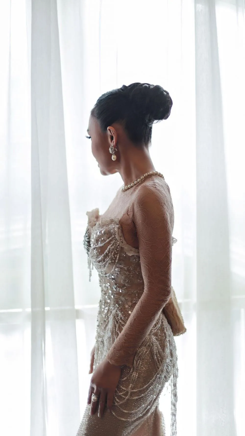 Yuni Shara kondangan ditemani anak © 2024 Instagram