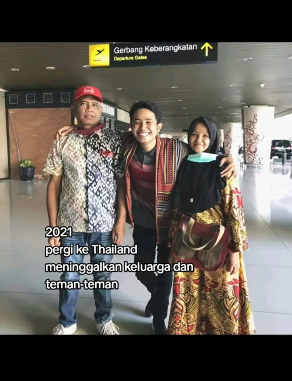 pria tunjukkan perjalanan hidup © TikTok pria tunjukkan perjalanan hidup © TikTok