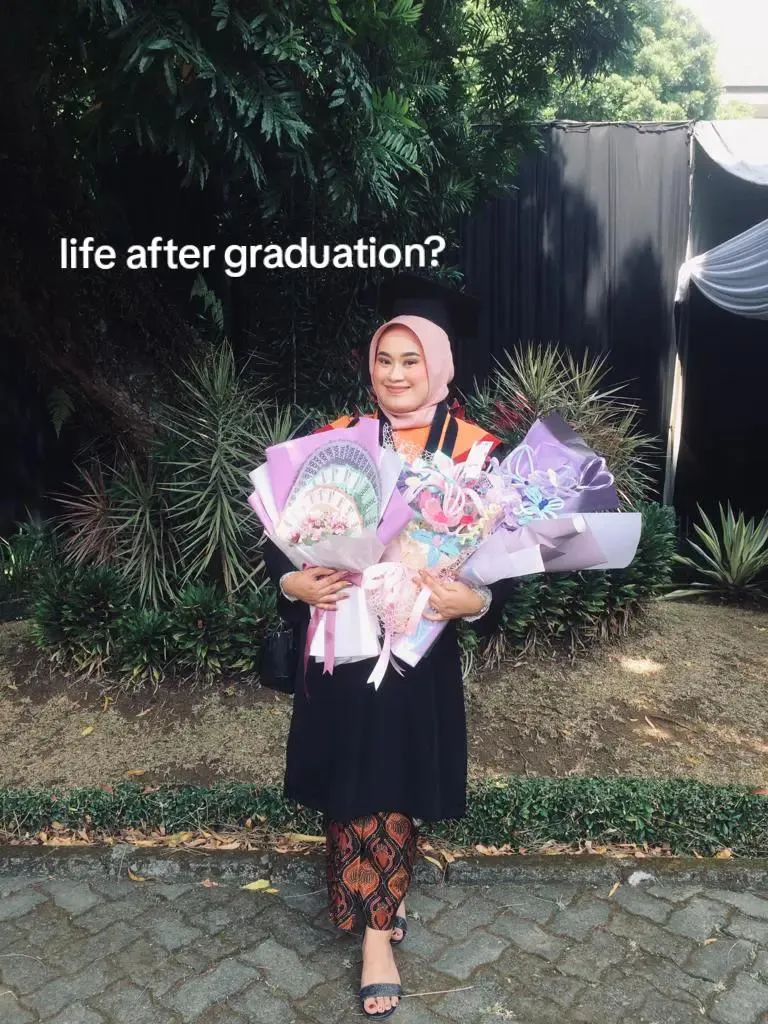 wanita susah mencari kerja © TikTok wanita susah mencari kerja © TikTok