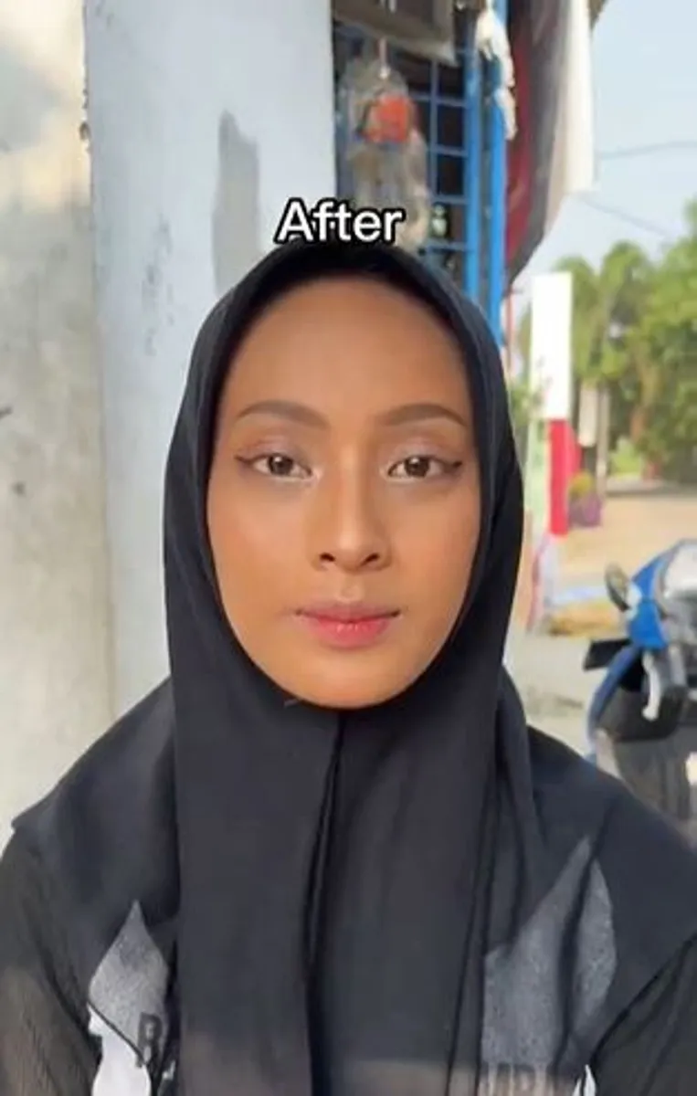 Transformasi penjual es dirias natural makeup hasilnya mirip Erika Carlina TikTok