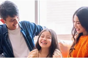 [KUIS] Pasanganmu sudah punya anak? Yuk cari tahu bagaimana cara membina hubungan dengan anak sambung