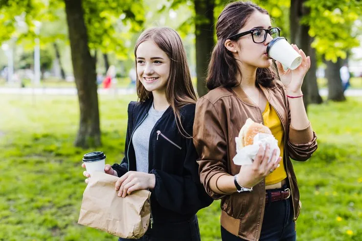 Contoh kalimat saran untuk teman freepik.com