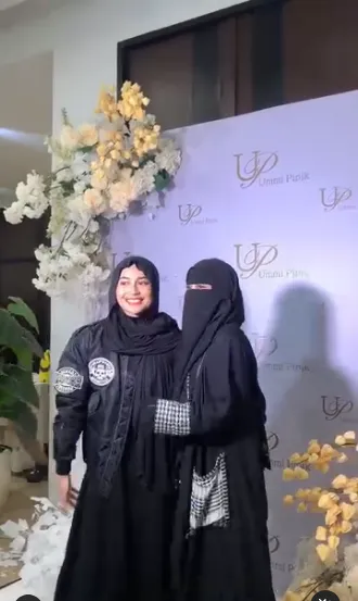 Ummi Pipik berbagai sumber Ummi Pipik berbagai sumber