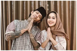 Jualan di gang sempit, masakan buatan Eriska Nakesya istri Young Lex ini selalu ludes dalam 2 jam