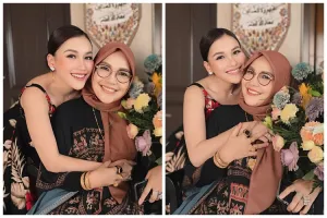 Umi Kalsum ibu Ayu Ting Ting rayakan ulang tahun ke-52 di pantai, penampakan kuenya elegan dan mewah