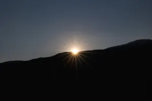 Lima peran matahari yang menopang kehidupan di Bumi