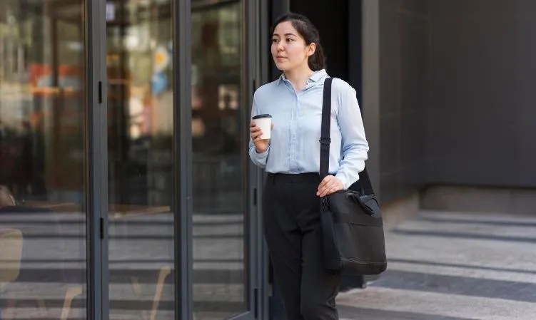 ini 9 kebiasaan di tempat kerja © 2024 brilio.net