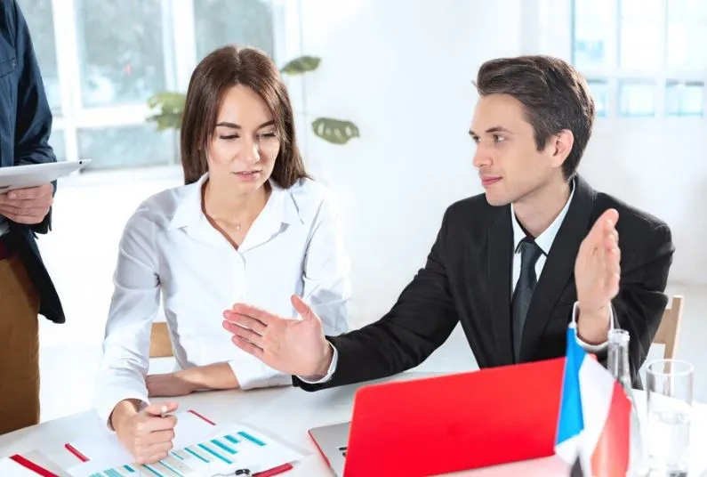 ini 9 kebiasaan di tempat kerja © 2024 brilio.net